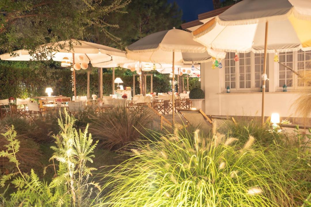 Hotel La Pineta Al Mare Forte dei Marmi Exteriér fotografie